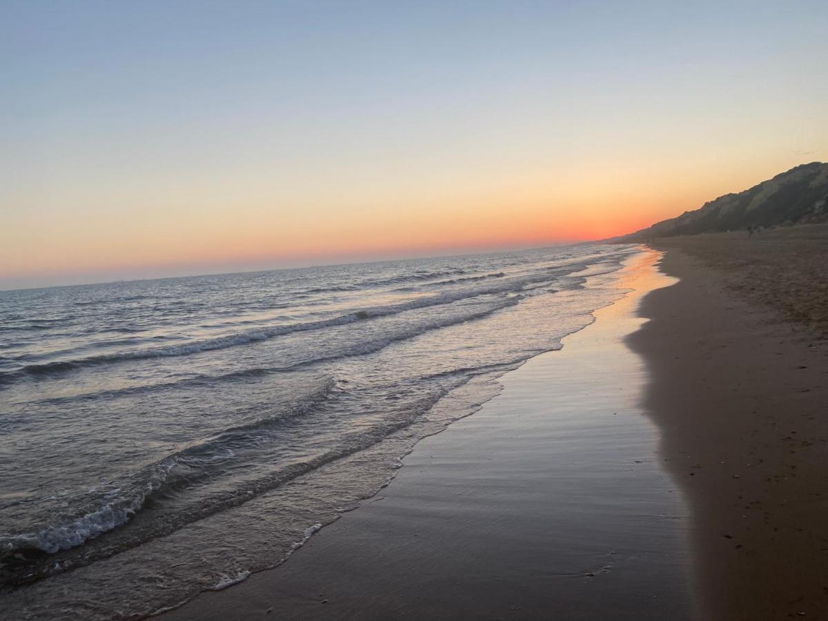 Apartamento Punta Umbria Junto A La Ria 外观 照片